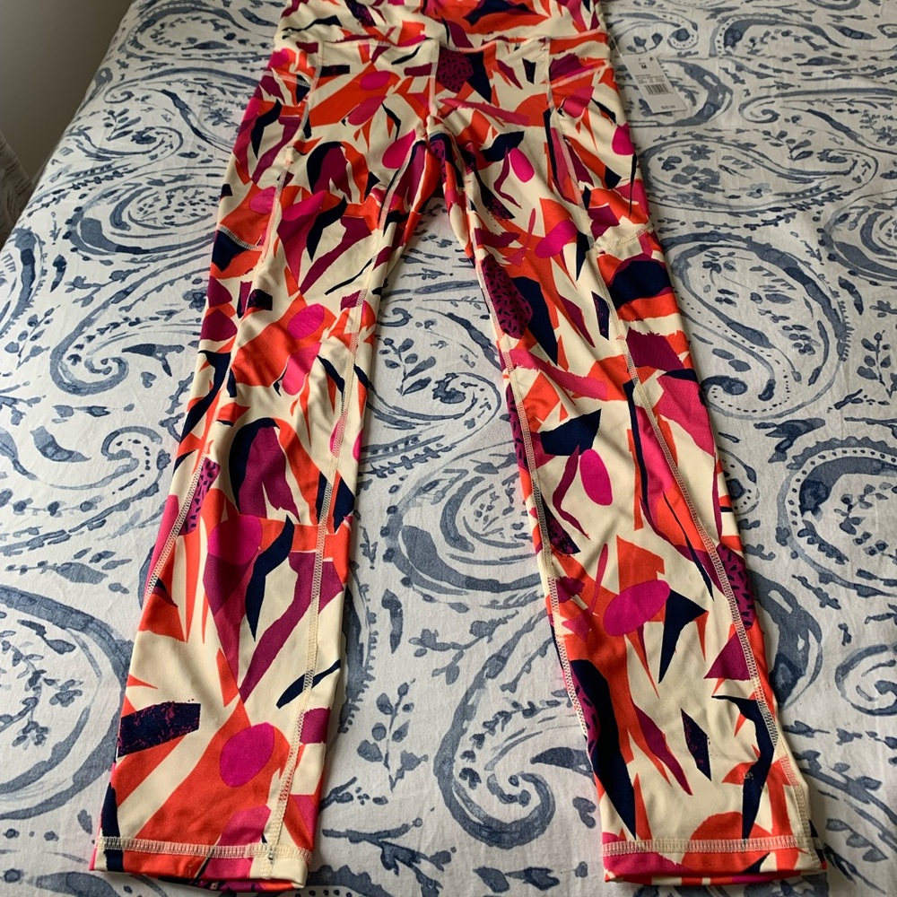 NWT J. Dow Fitness active work out pants